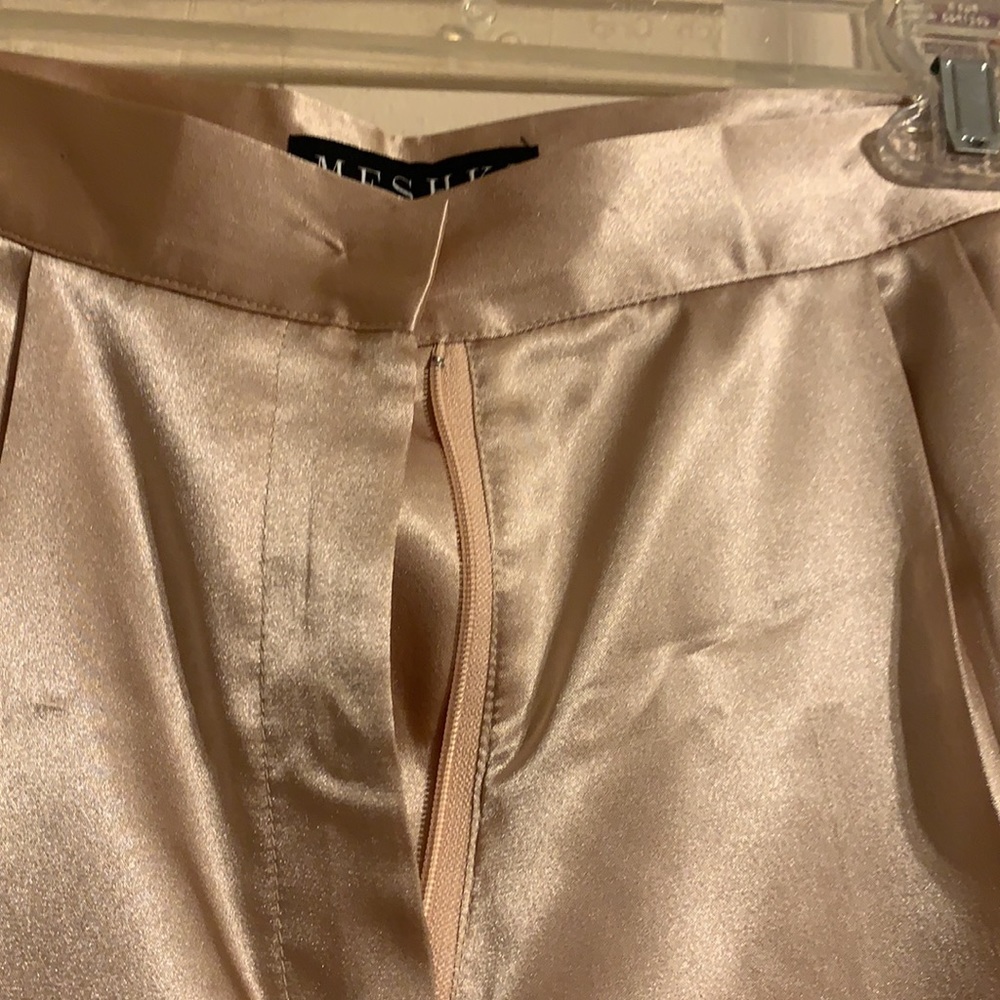 MESHKI ROSE PINK GOLD SATIN SATEEN WIDE LEG PANTS TROUSERS CHAMPAGNE MED BARBIE - Picture 7 of 14
